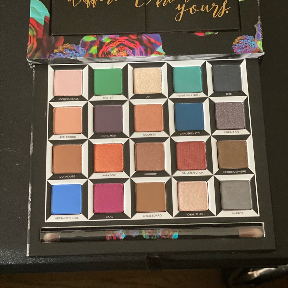 Disney Urban Decay Colorful Eyeshadow Palette